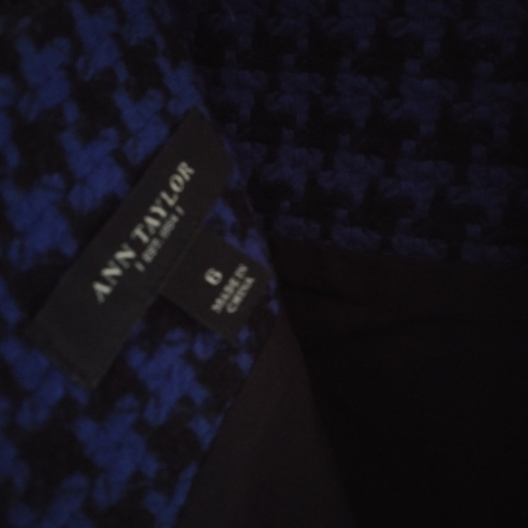 ANN TAYLOR wool skirt - Picture 3 of 5